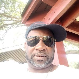 Meet your Posher, Clarence